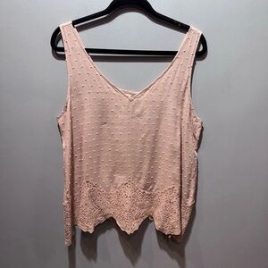 NWT Everleigh Swiss Dot Tank Top Size Large